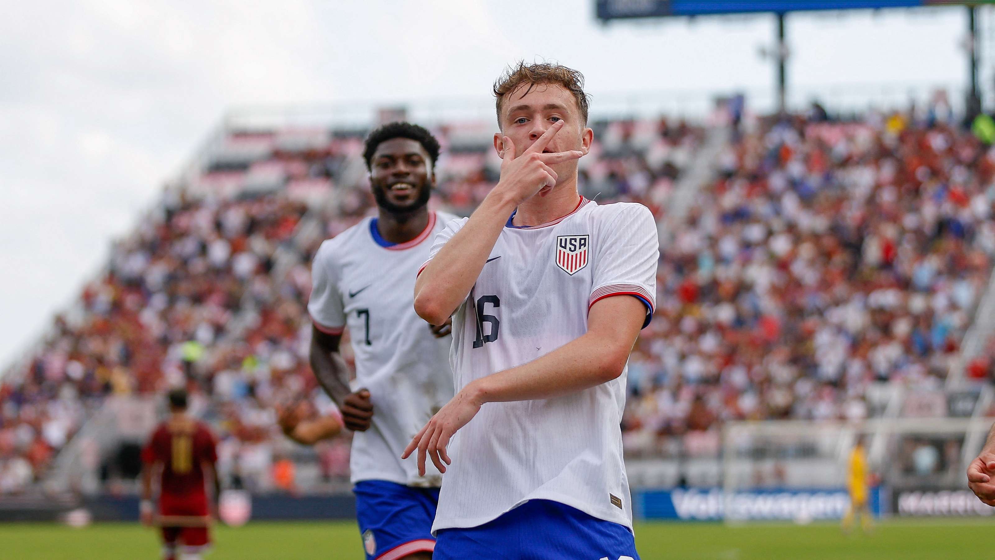 不敌曼城 不敌曼城